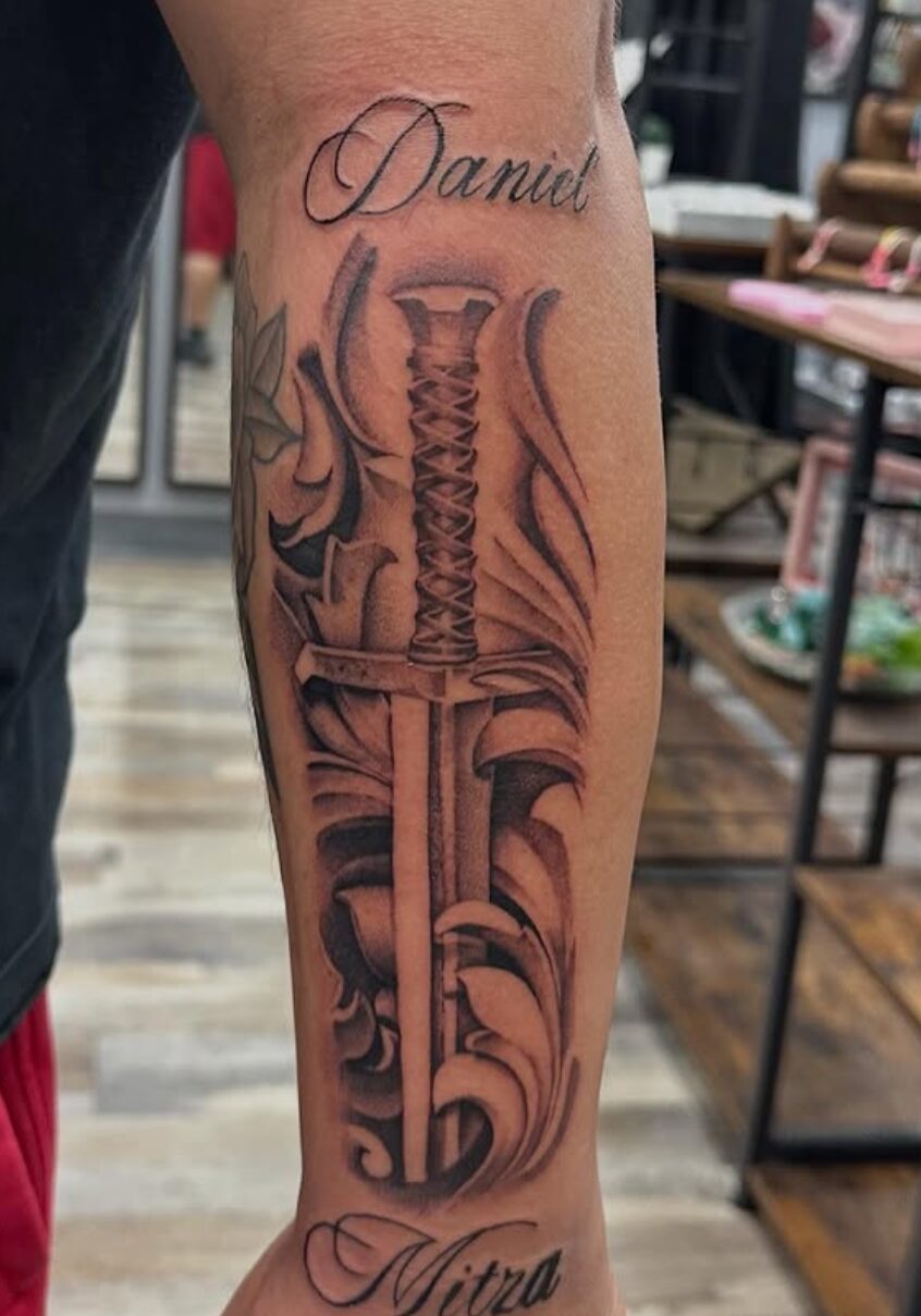 Berny Dagger with names